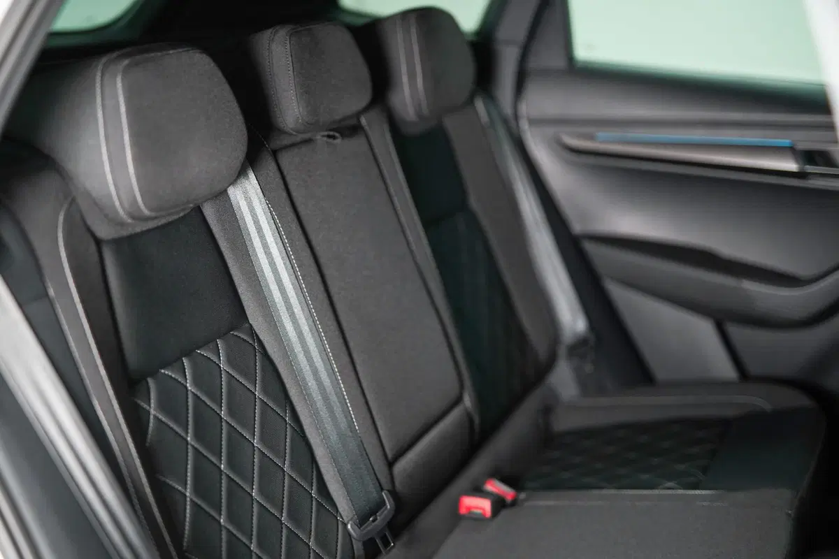Skoda Karoq usata a Varese (14)