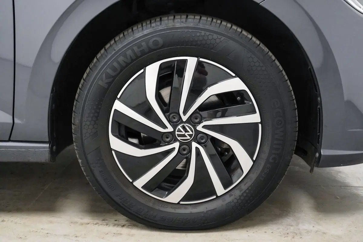Volkswagen Polo usata a Varese (7)