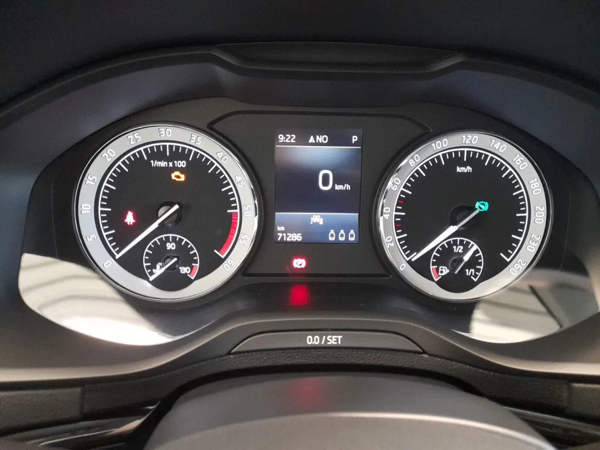 Skoda Karoq usata a Bologna (12)