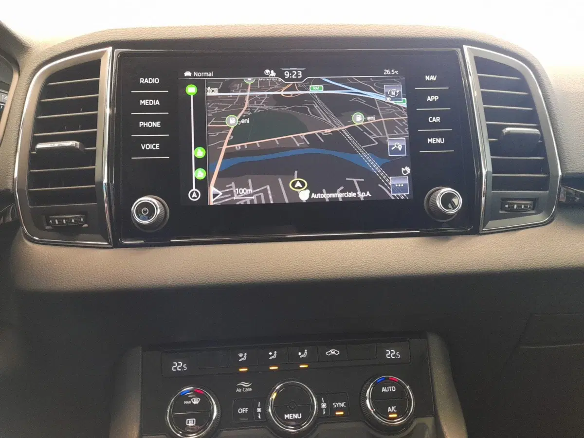 Skoda Karoq usata a Bologna (15)