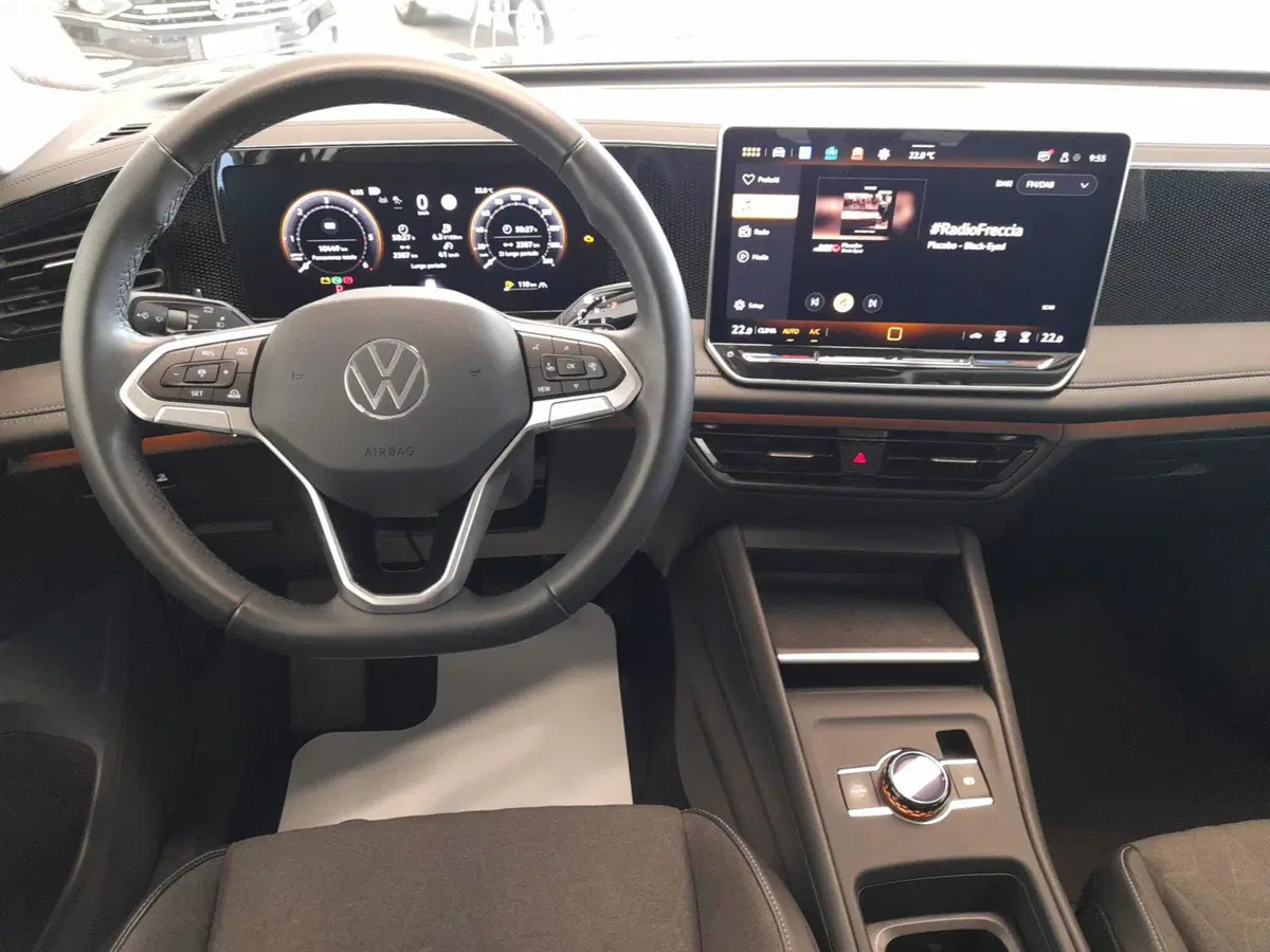 Volkswagen Tiguan usata a Bologna (17)
