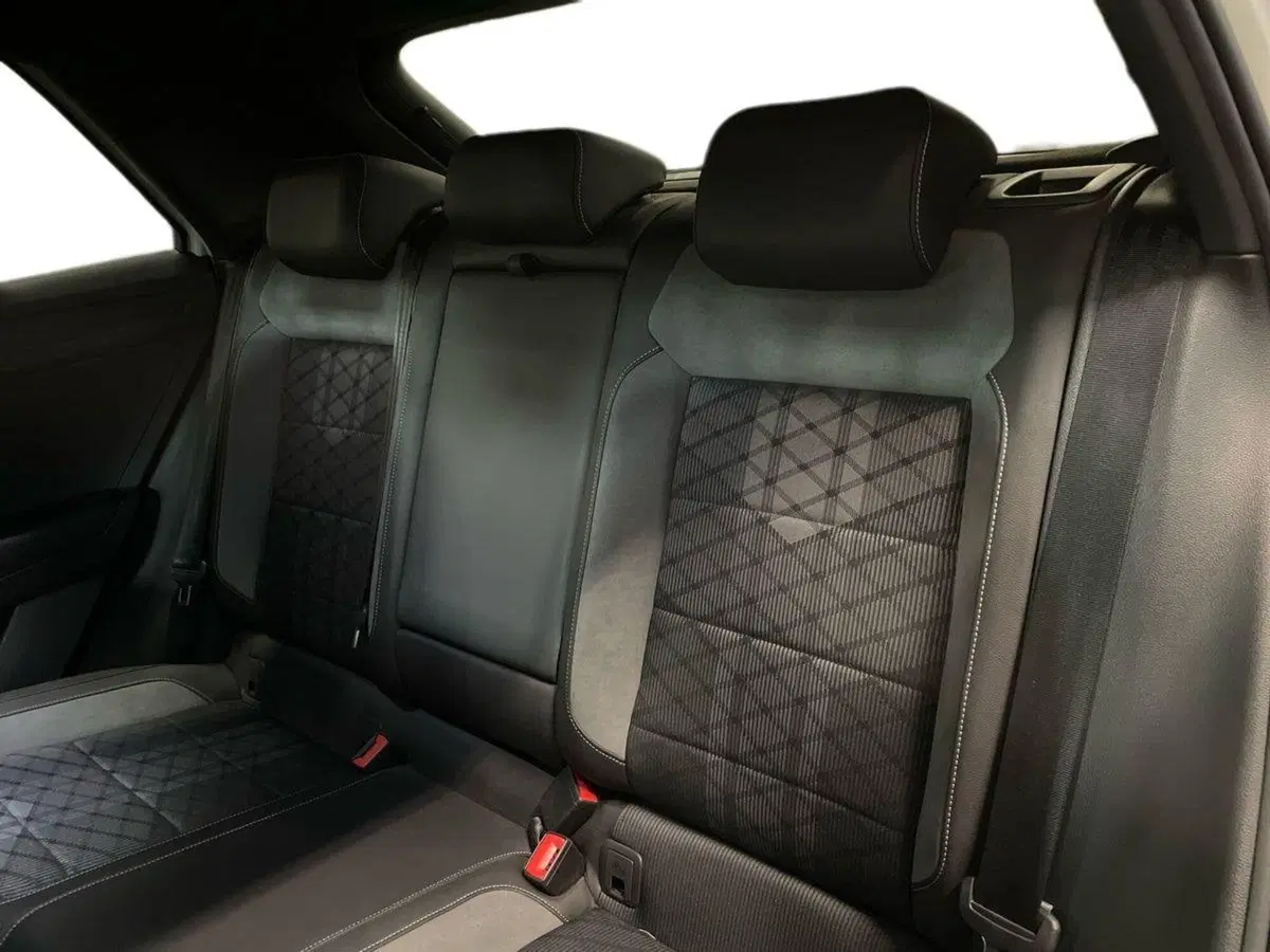 Volkswagen T-Roc usata a Prato (12)