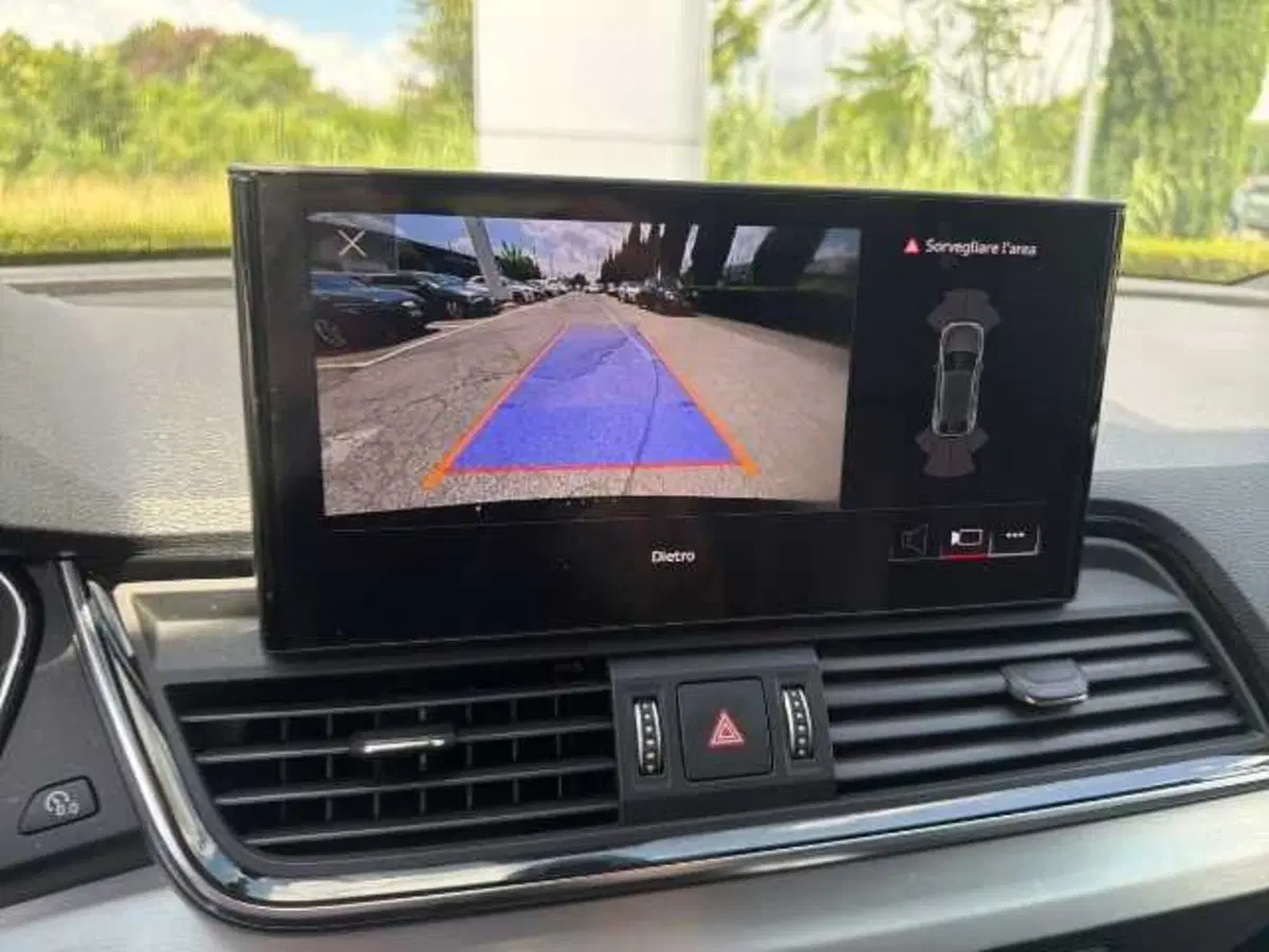 Audi Q5 Sportback usata a Prato (18)