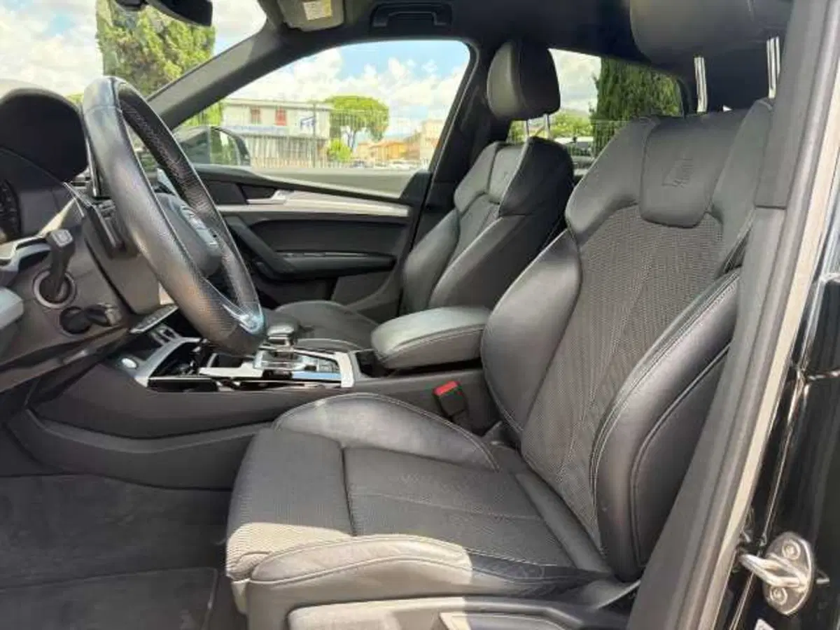 Audi Q5 Sportback usata a Prato (19)