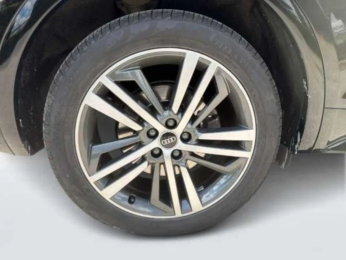 Audi Q5 Sportback usata a Prato (7)