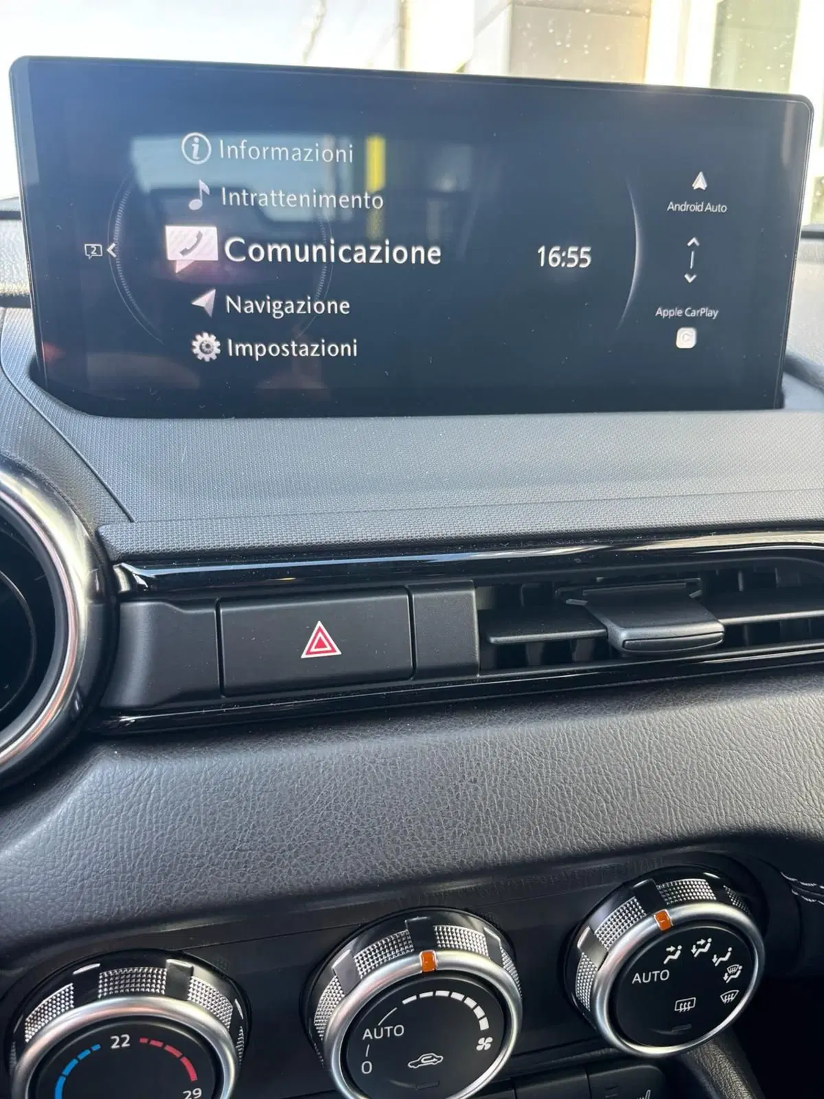 Mazda MX-5 nuova a Frosinone (14)