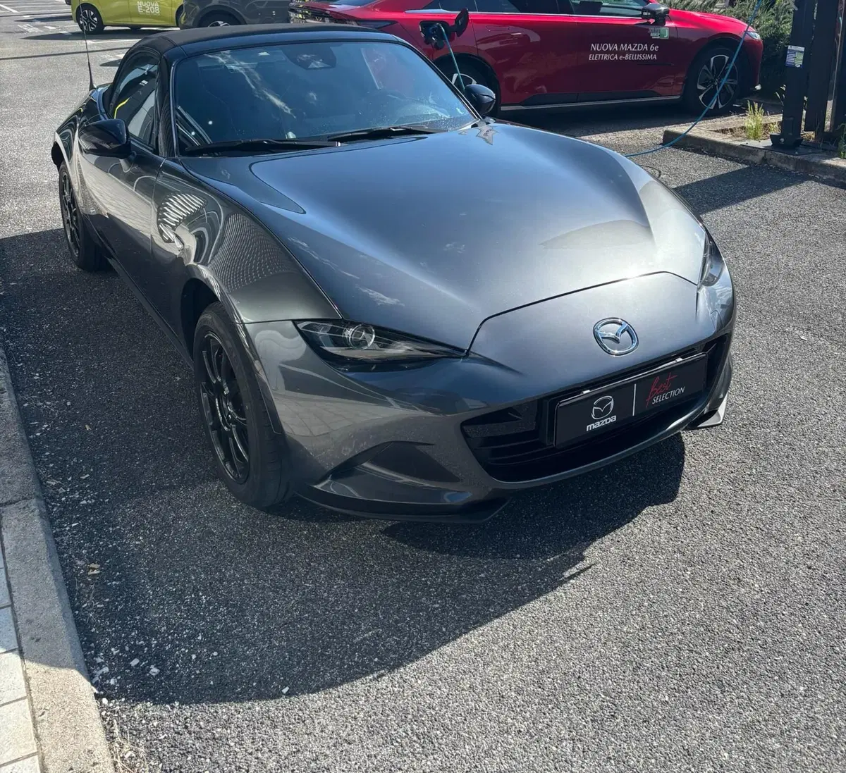 Mazda MX-5 nuova a Frosinone (2)