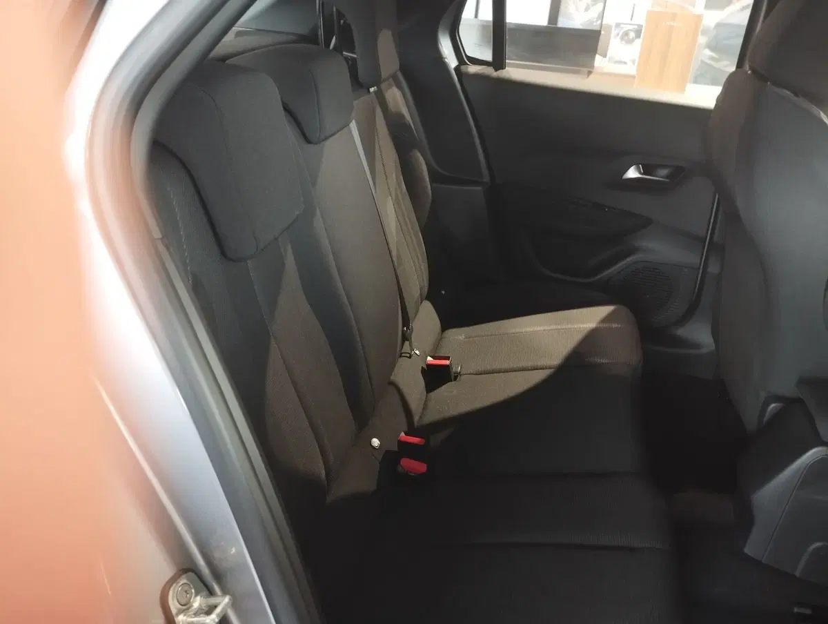 Lancia Ypsilon nuova a Frosinone (10)