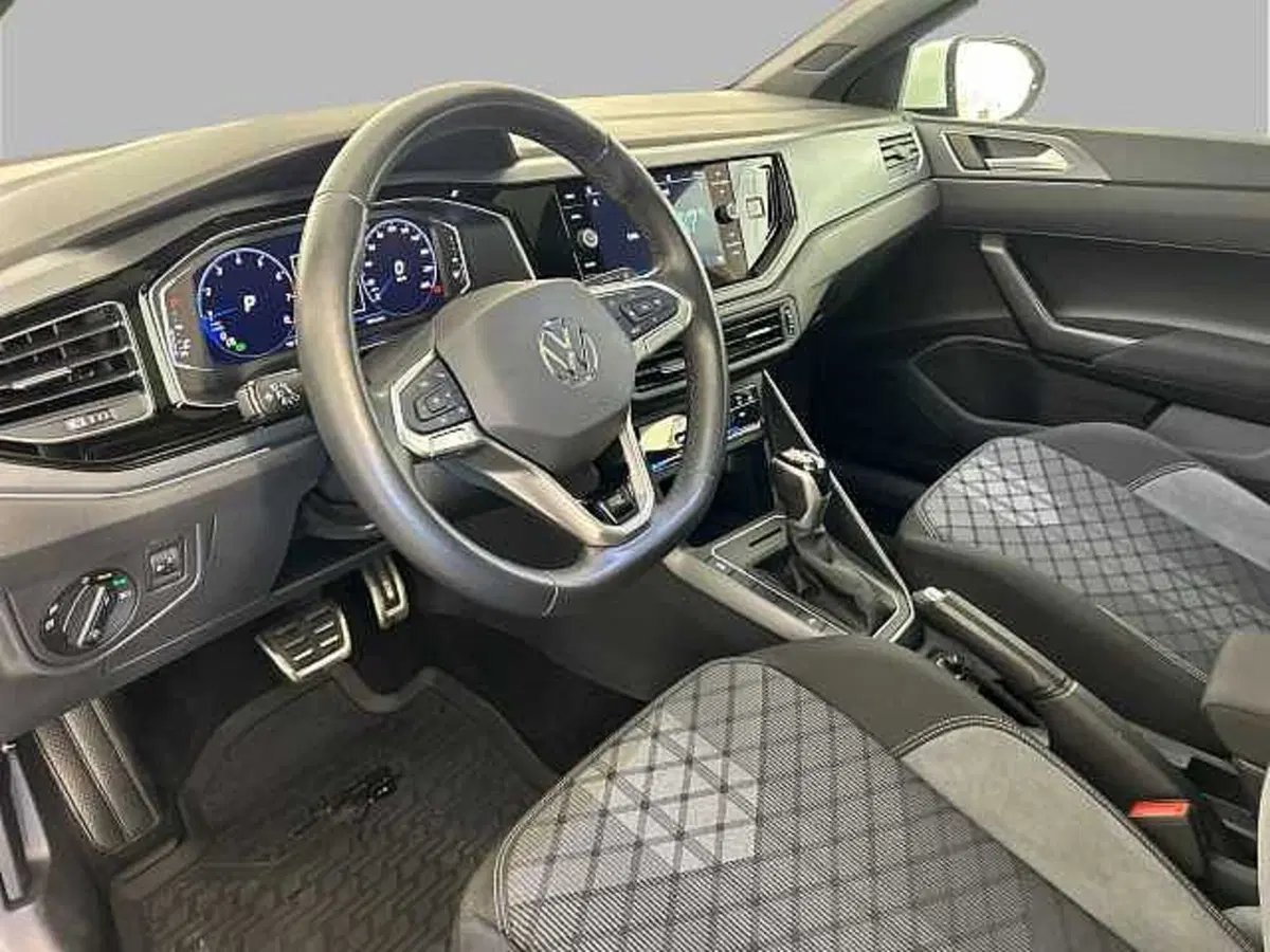 Volkswagen Taigo usata a Roma (10)