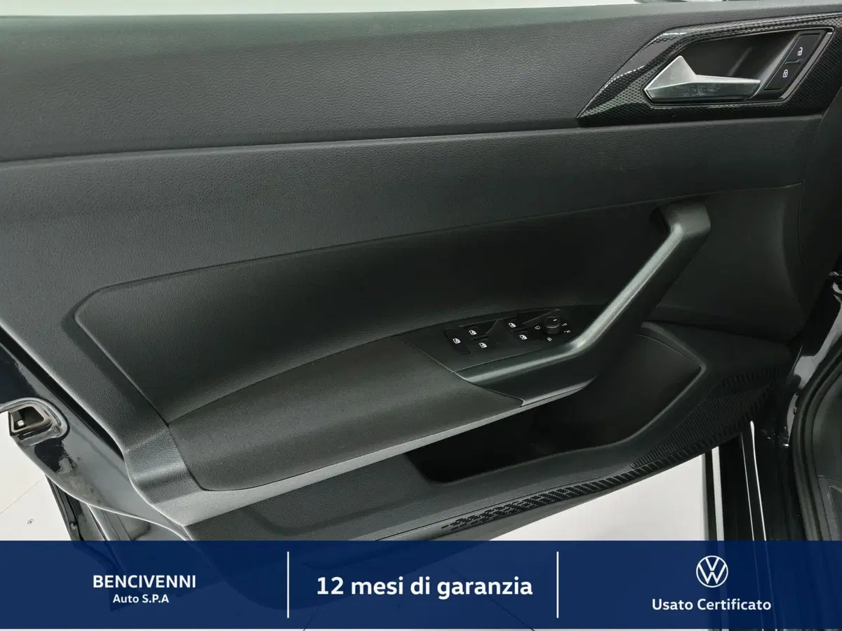 Volkswagen Taigo usata a Catanzaro (16)