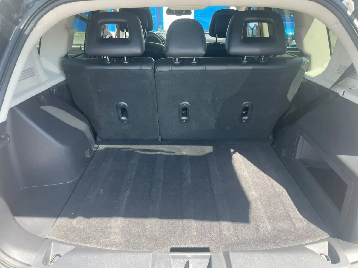 Jeep Compass usata a Lucca (15)