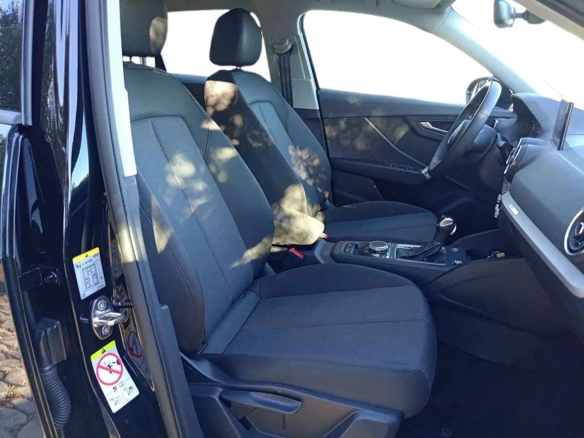 Audi Q2 usata a Bari (11)