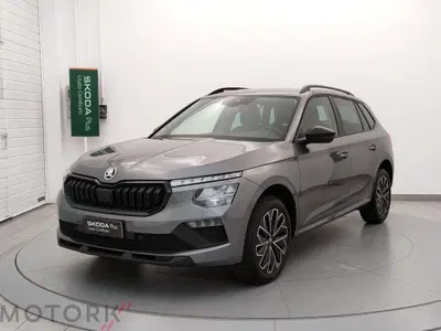 Skoda Kamiq 1.0 tsi Black Dots 115cv dsg del 2025 usata a Busto Arsizio