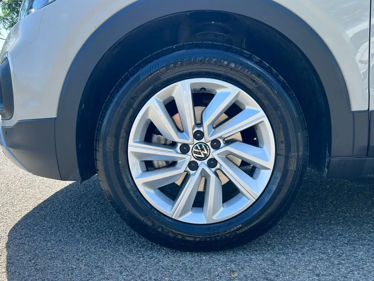Volkswagen T-Cross usata a Siena (9)