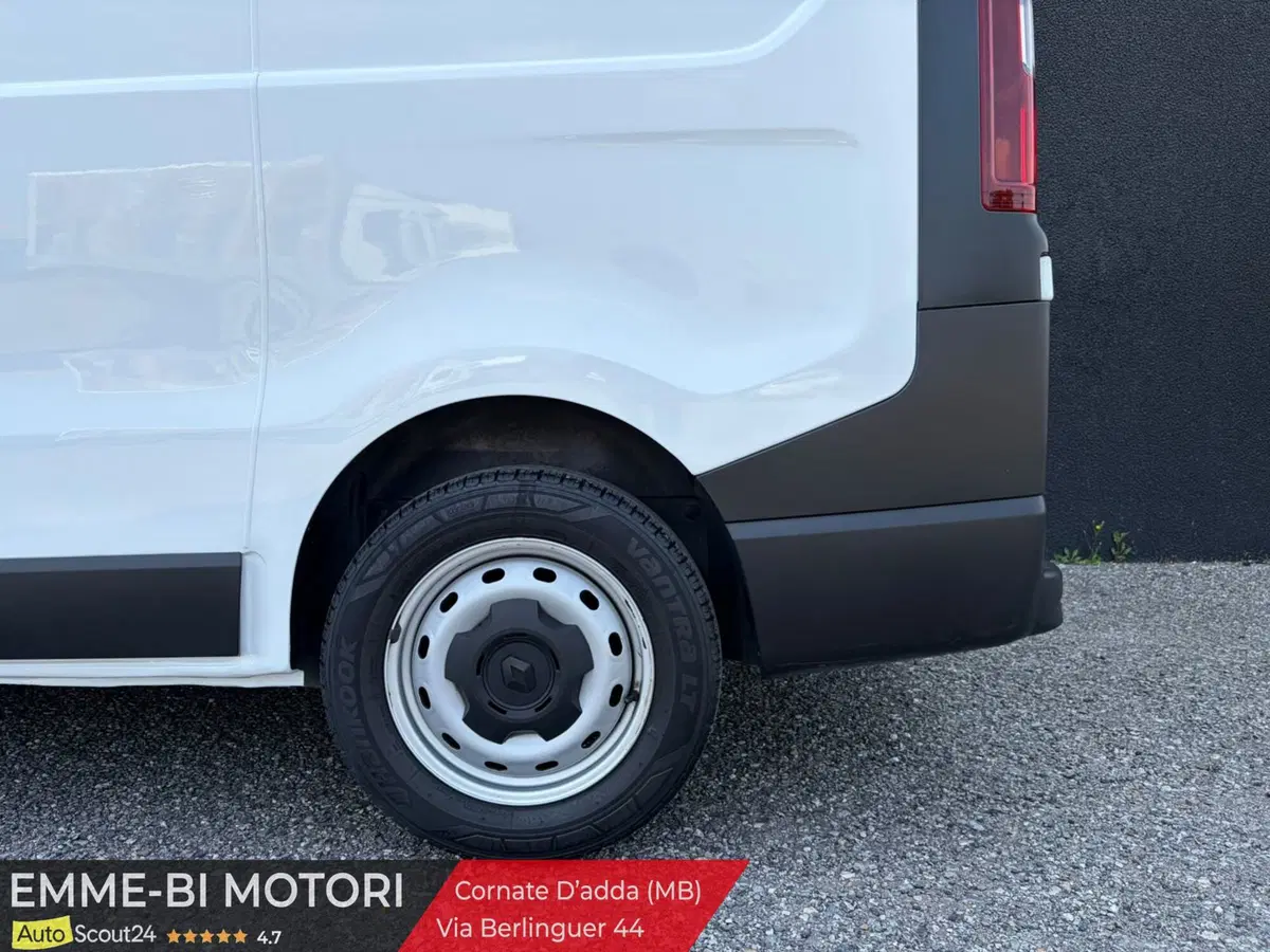 Renault Trafic Furgone usata a Monza e Brianza (8)
