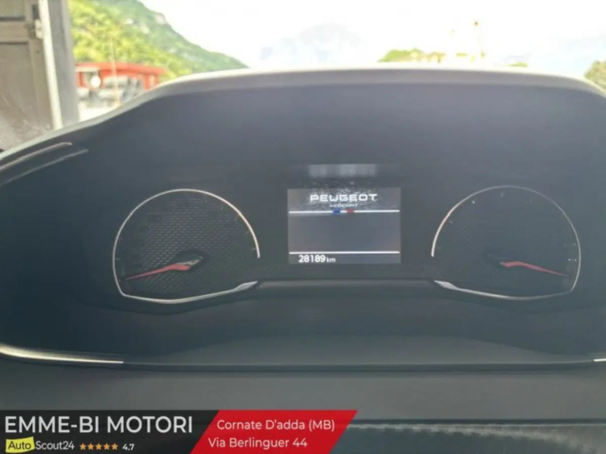 Peugeot 208 usata a Lecco (7)