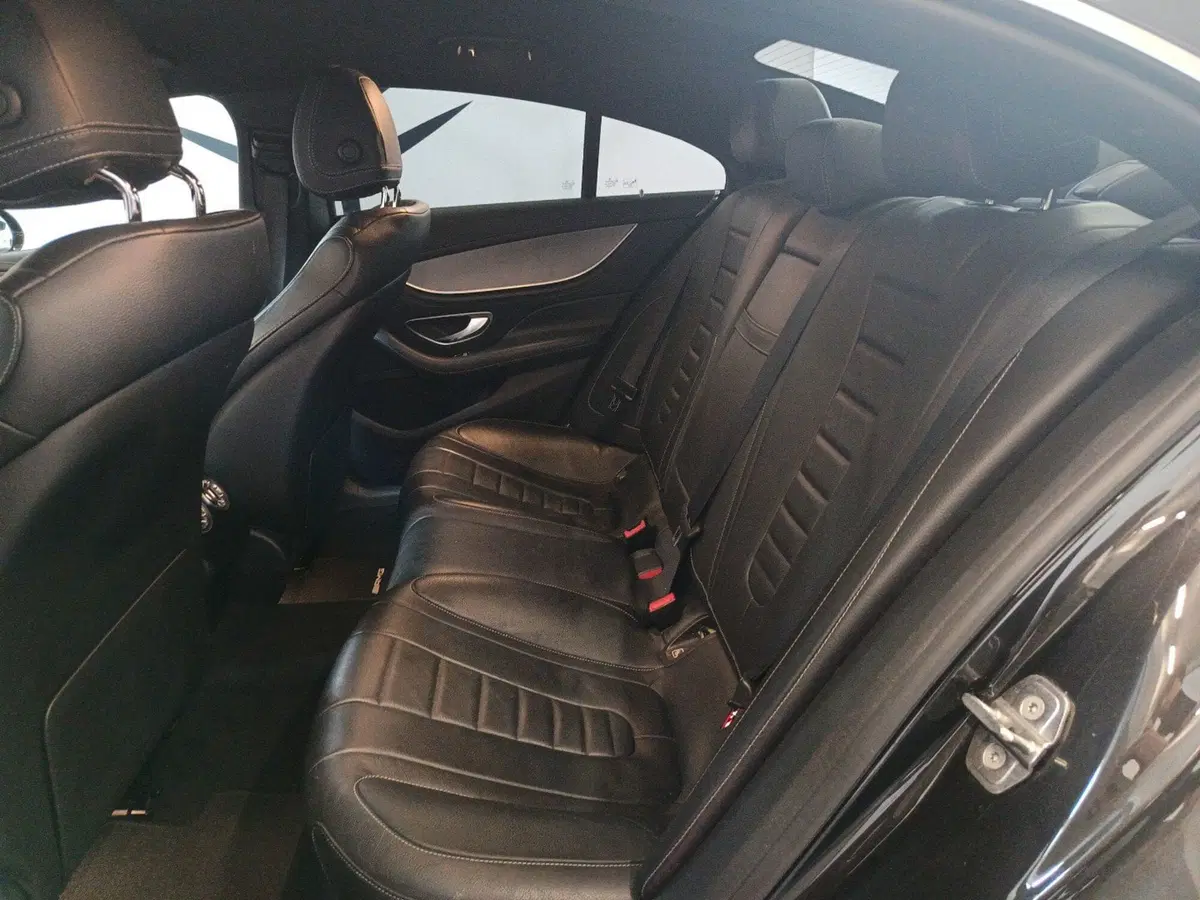 Mercedes-Benz CLS usata a Varese (9)