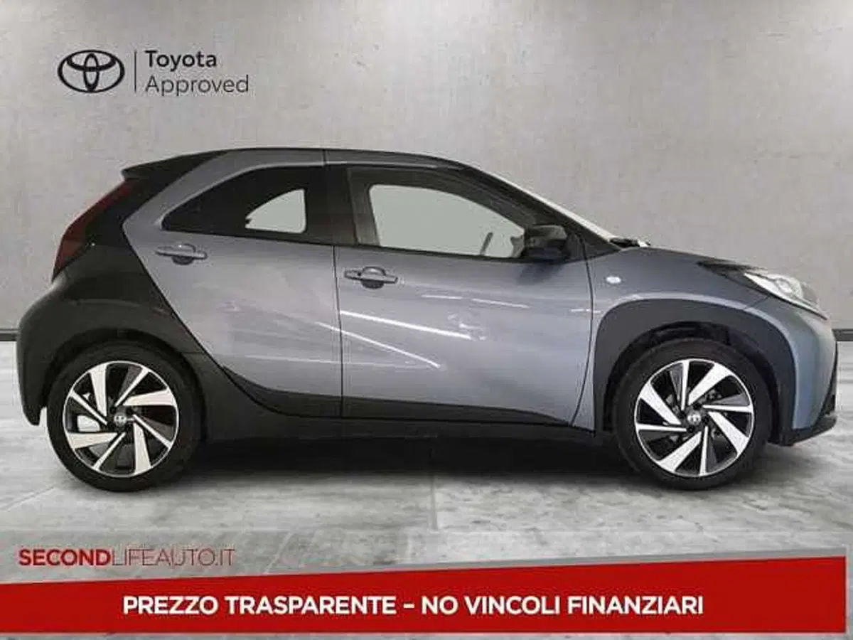Toyota Aygo X usata a Chieti (10)