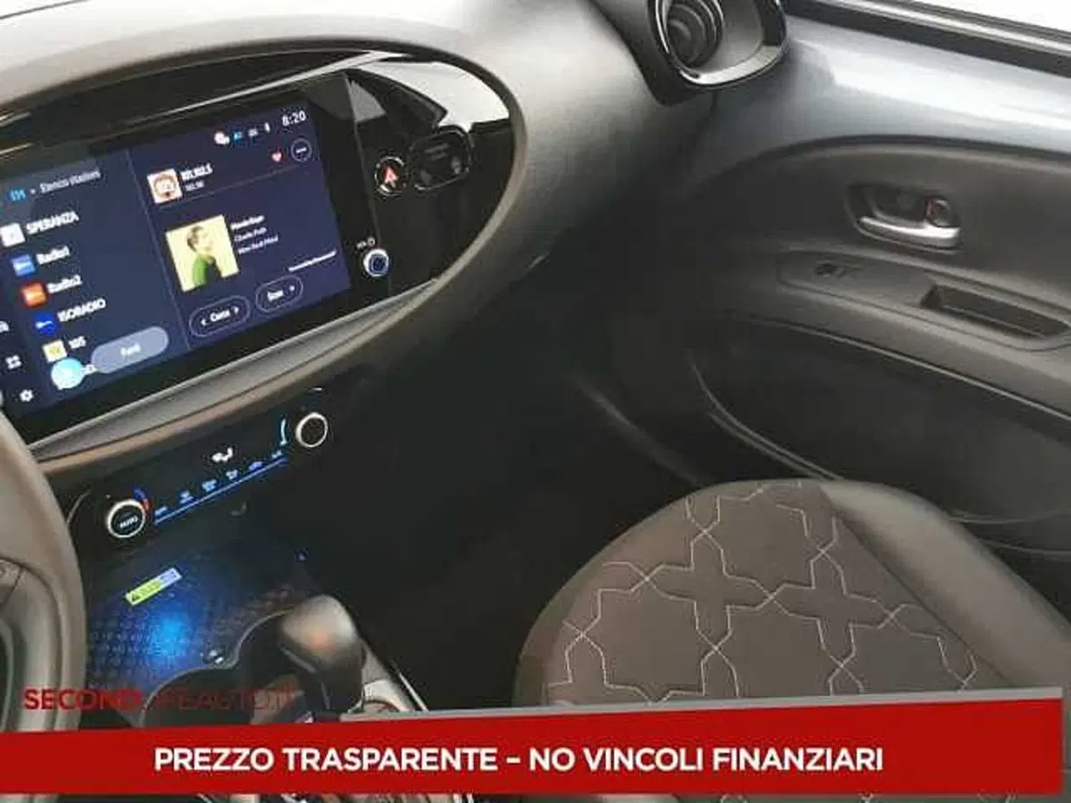 Toyota Aygo X usata a Chieti (2)