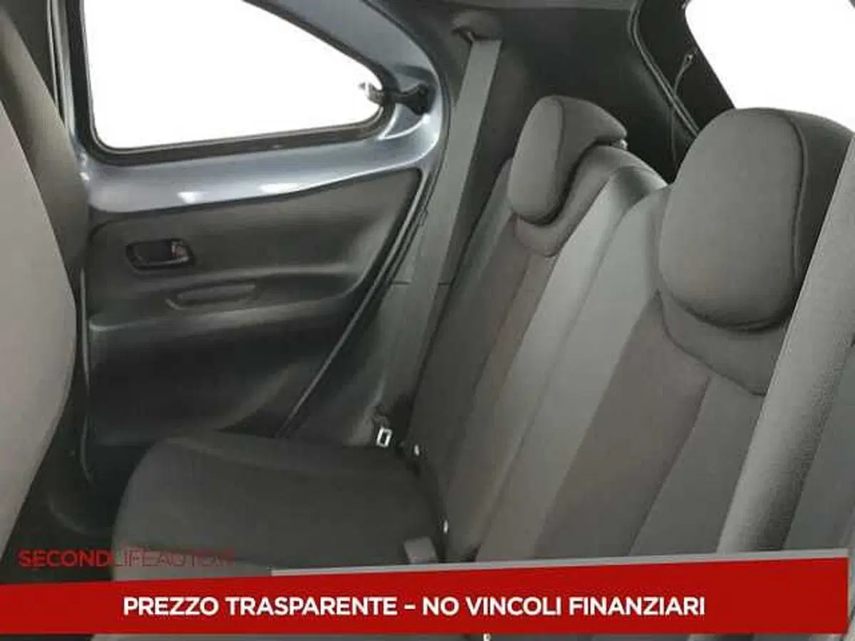 Toyota Aygo X usata a Chieti (3)