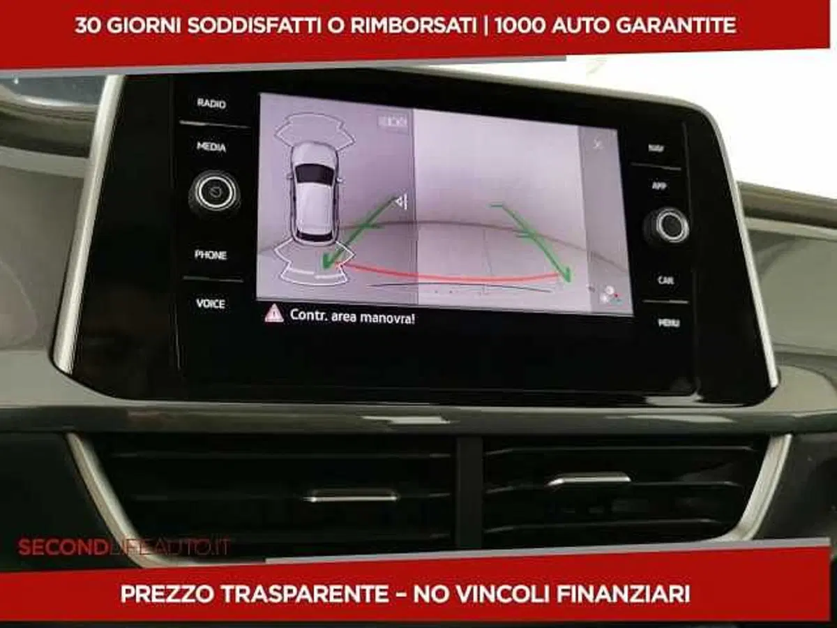 Volkswagen T-Roc usata a Chieti (7)