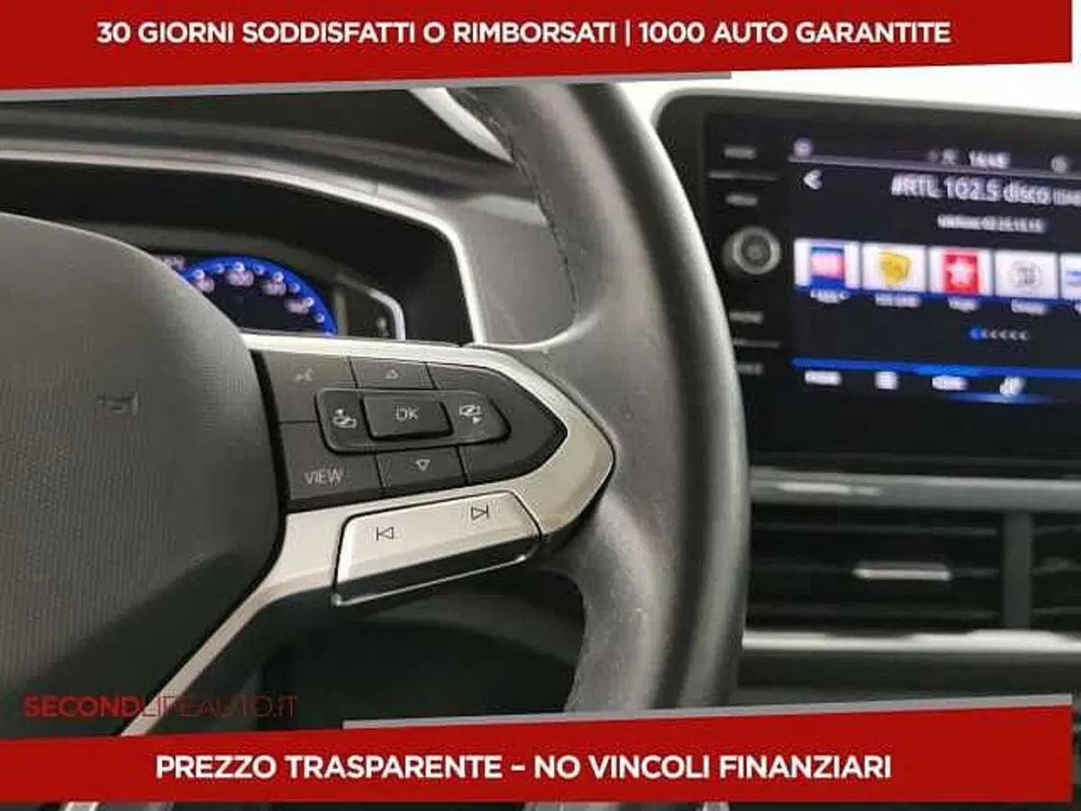 Volkswagen T-Roc usata a Chieti (8)
