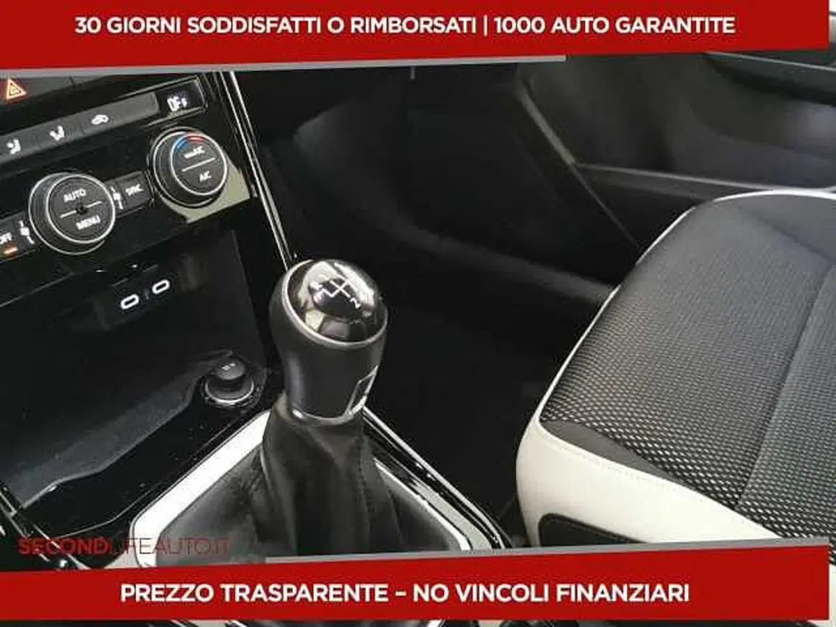 Volkswagen T-Roc usata a Chieti (13)