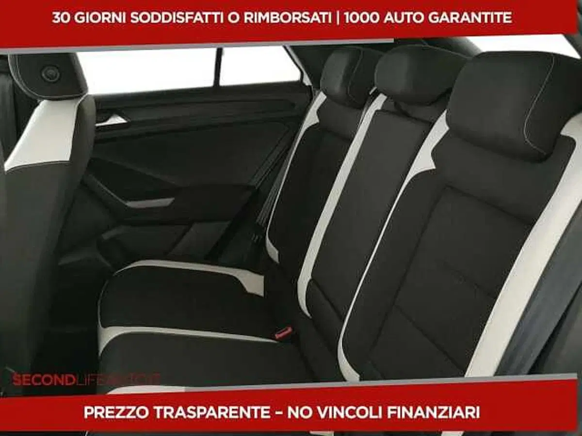 Volkswagen T-Roc usata a Chieti (14)