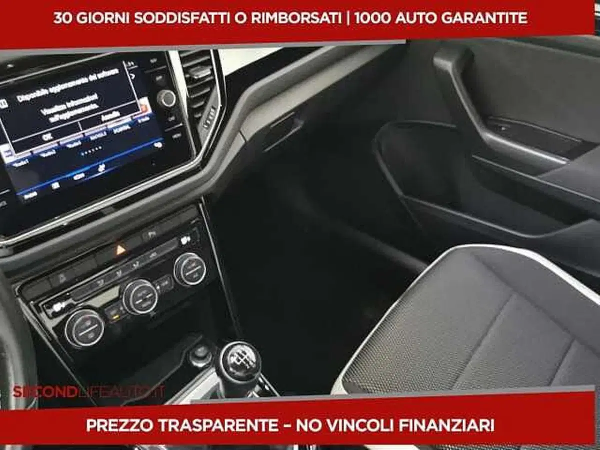 Volkswagen T-Roc usata a Chieti (16)