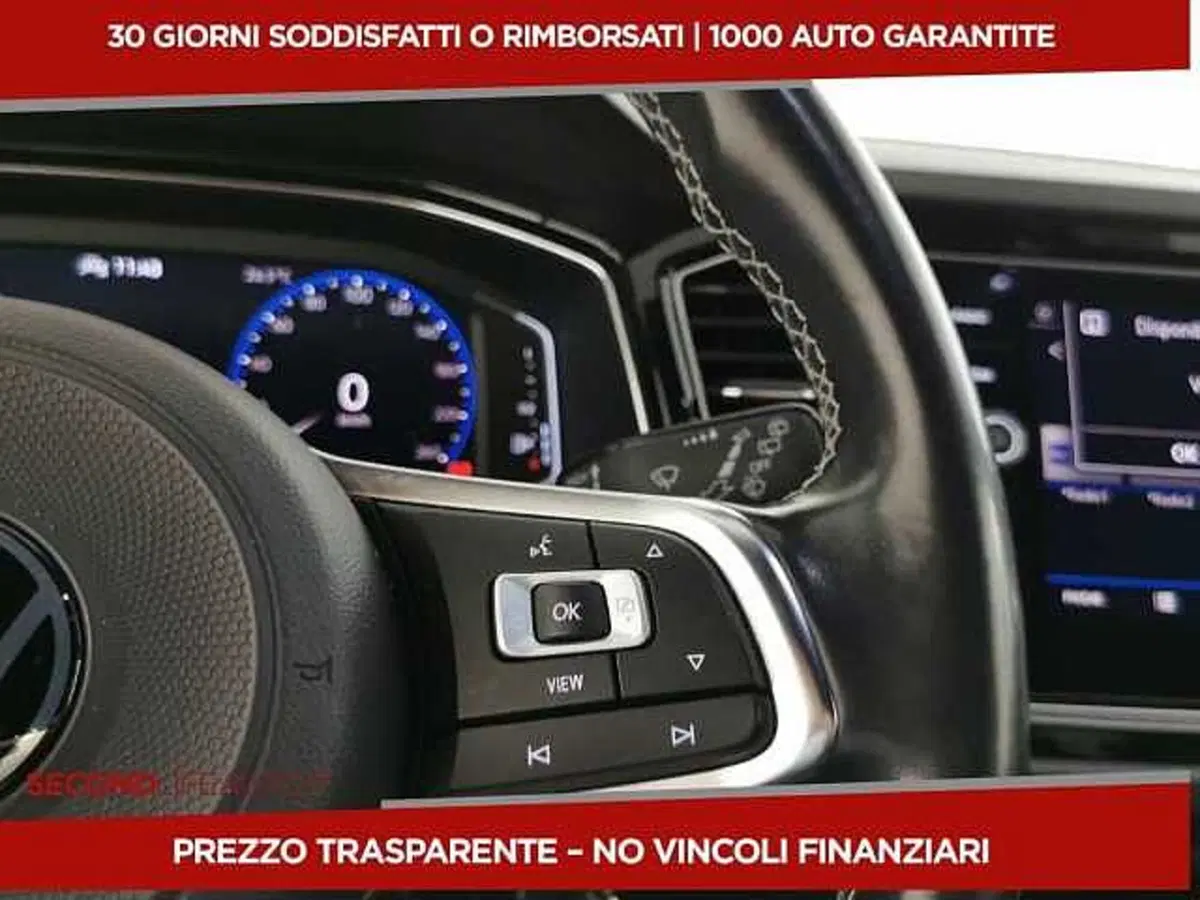 Volkswagen T-Roc usata a Chieti (8)