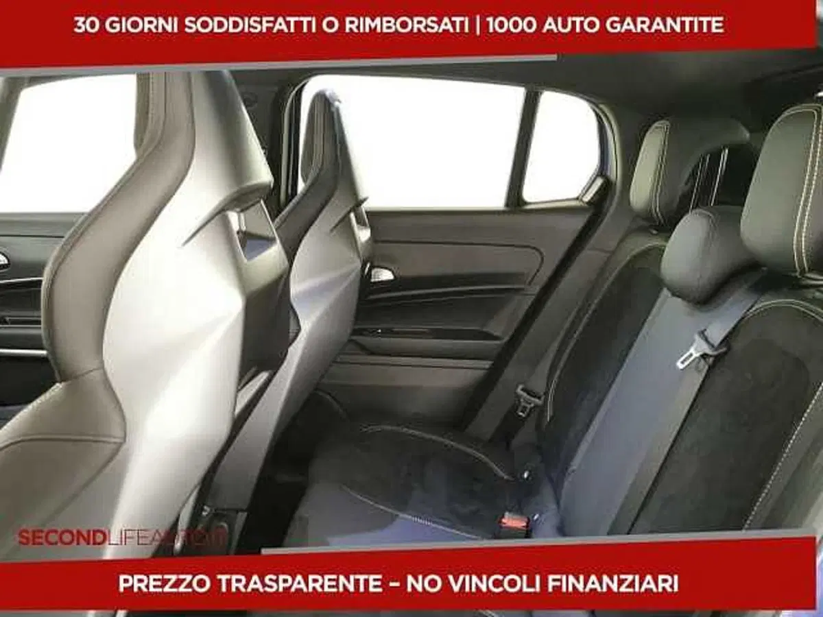 Abarth 600e usata a Chieti (14)