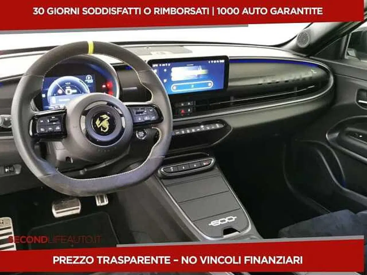 Abarth 600e usata a Chieti (6)