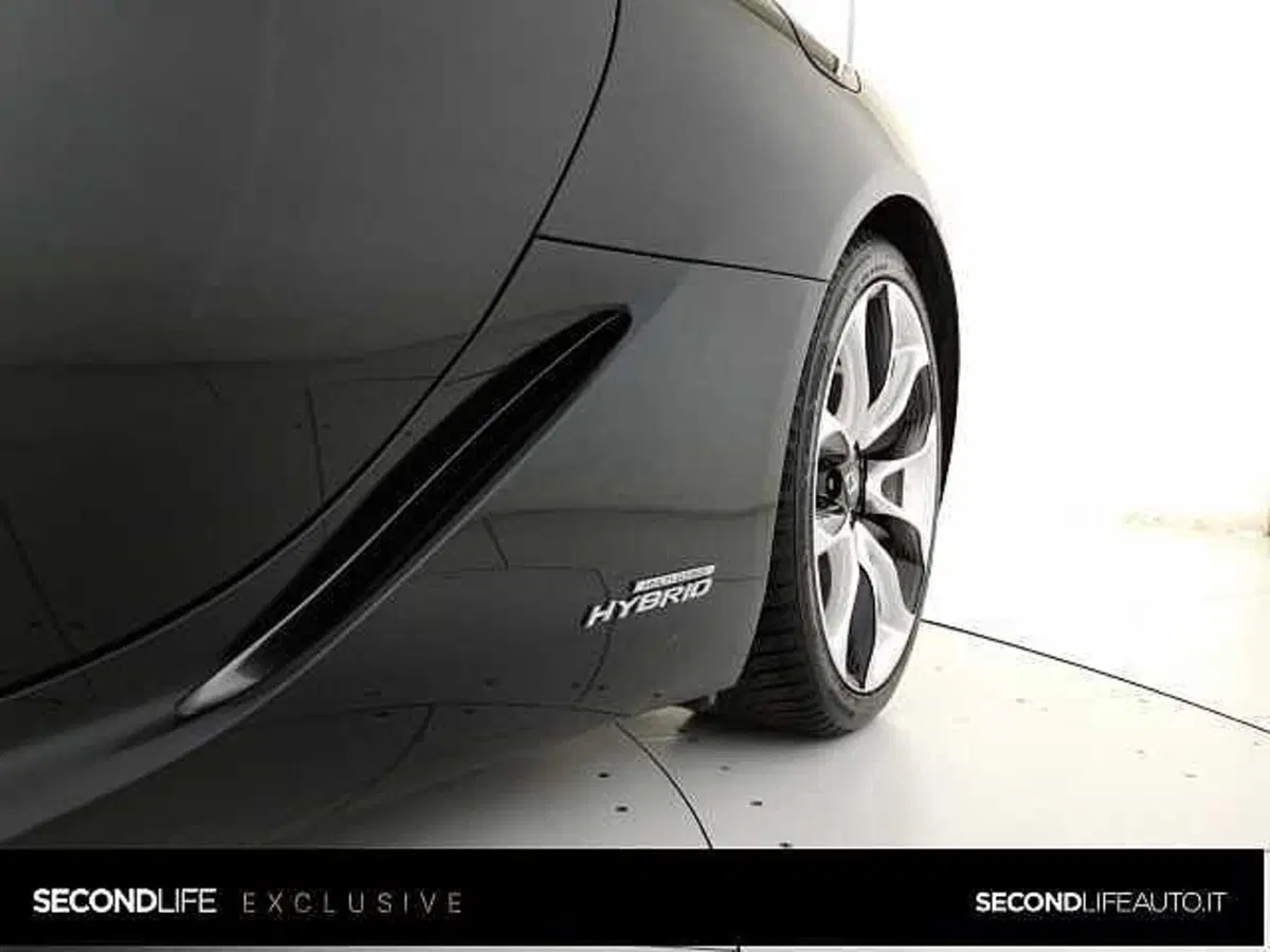 Lexus LC usata a Chieti (12)