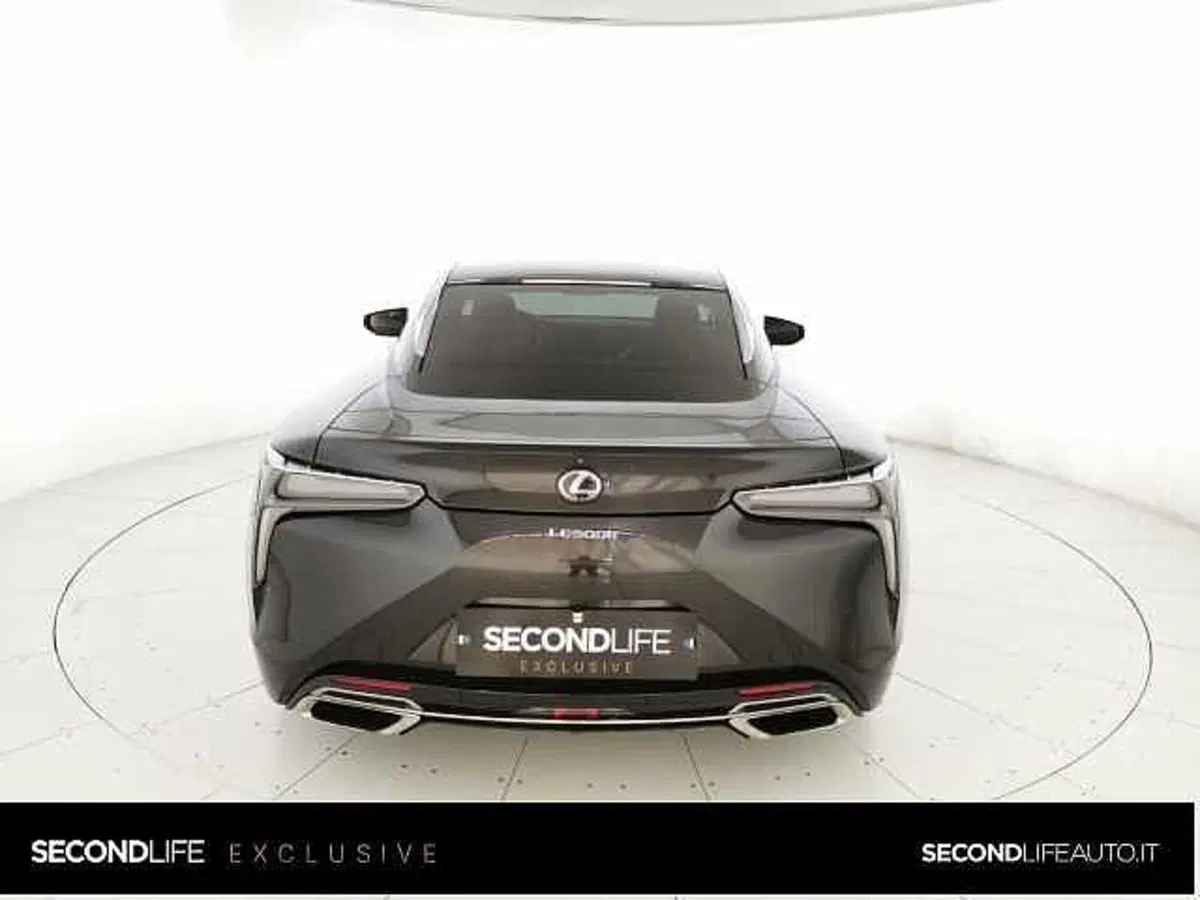 Lexus LC usata a Chieti (9)