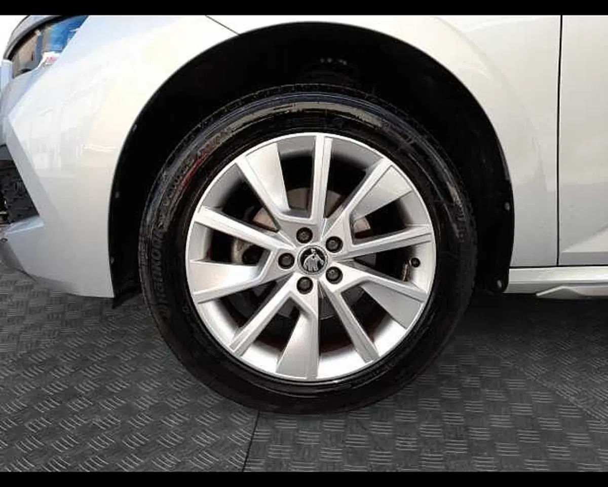 Skoda Kamiq usata a Ravenna (14)