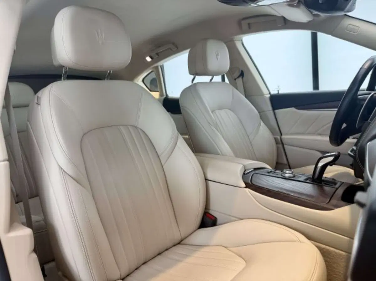 Maserati Levante usata a Torino (10)