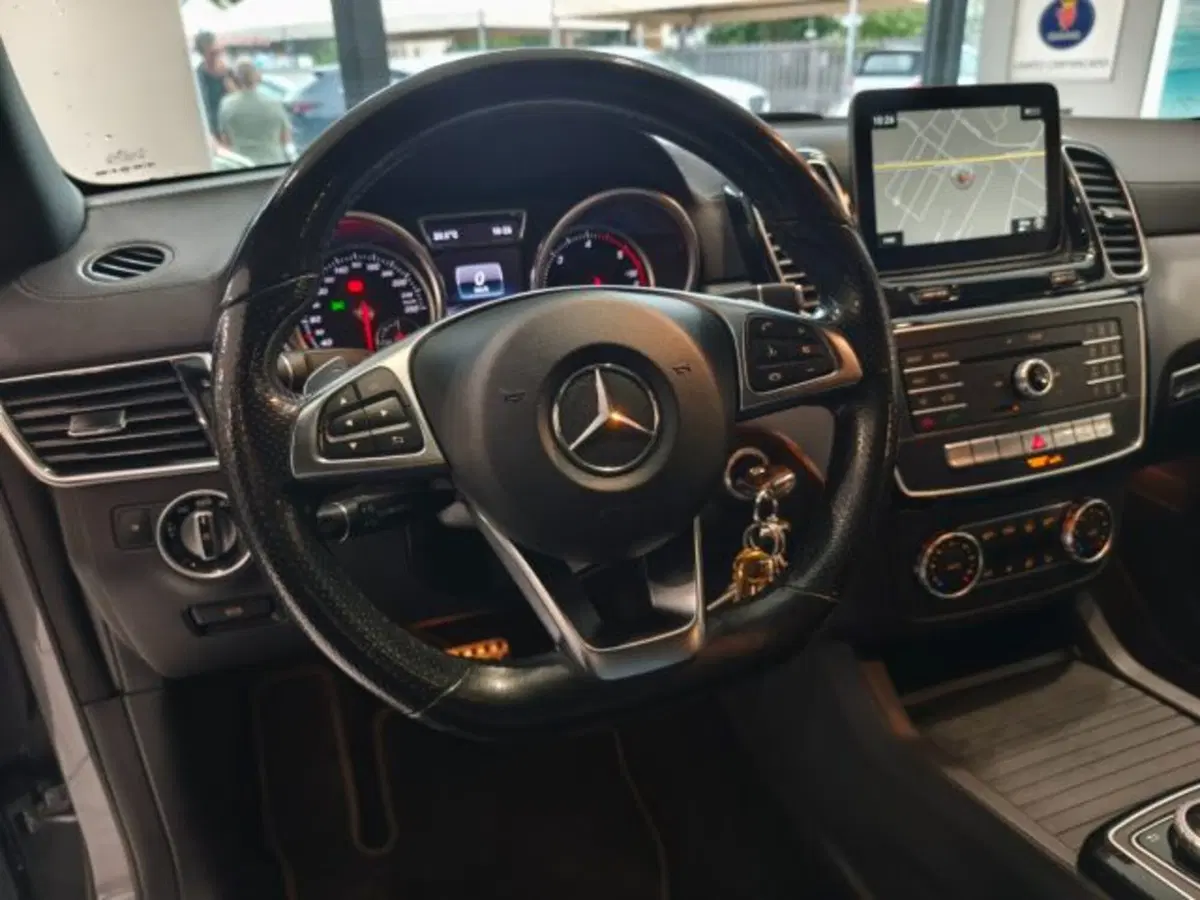 Mercedes-Benz GLE Coupé usata a Firenze (10)