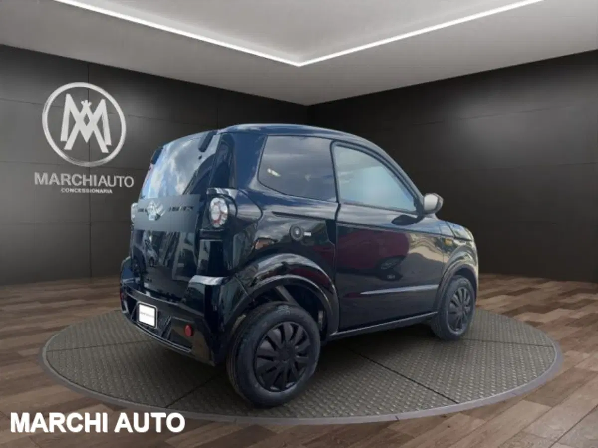 Ligier Myli nuova a Perugia (5)