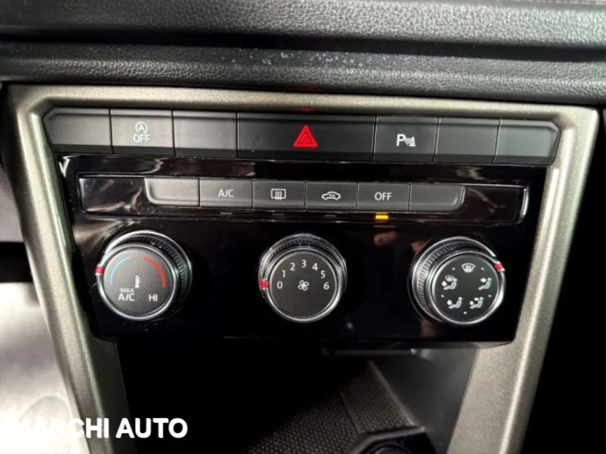 Volkswagen T-Roc usata a Perugia (19)