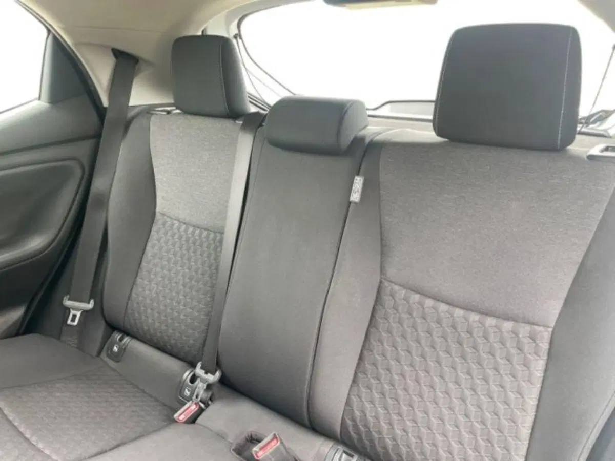 Toyota Yaris Cross usata a Vercelli (11)