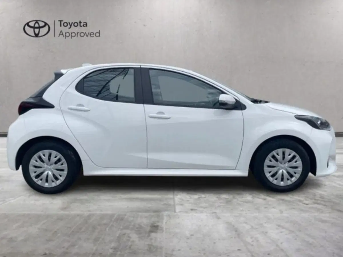 Toyota Yaris Cross usata a Vercelli (4)