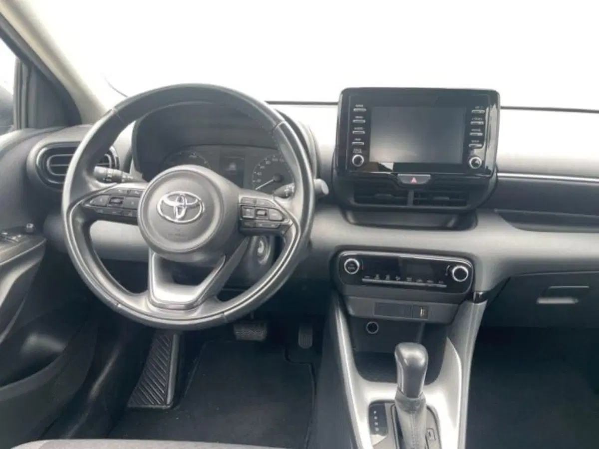 Toyota Yaris Cross usata a Vercelli (8)