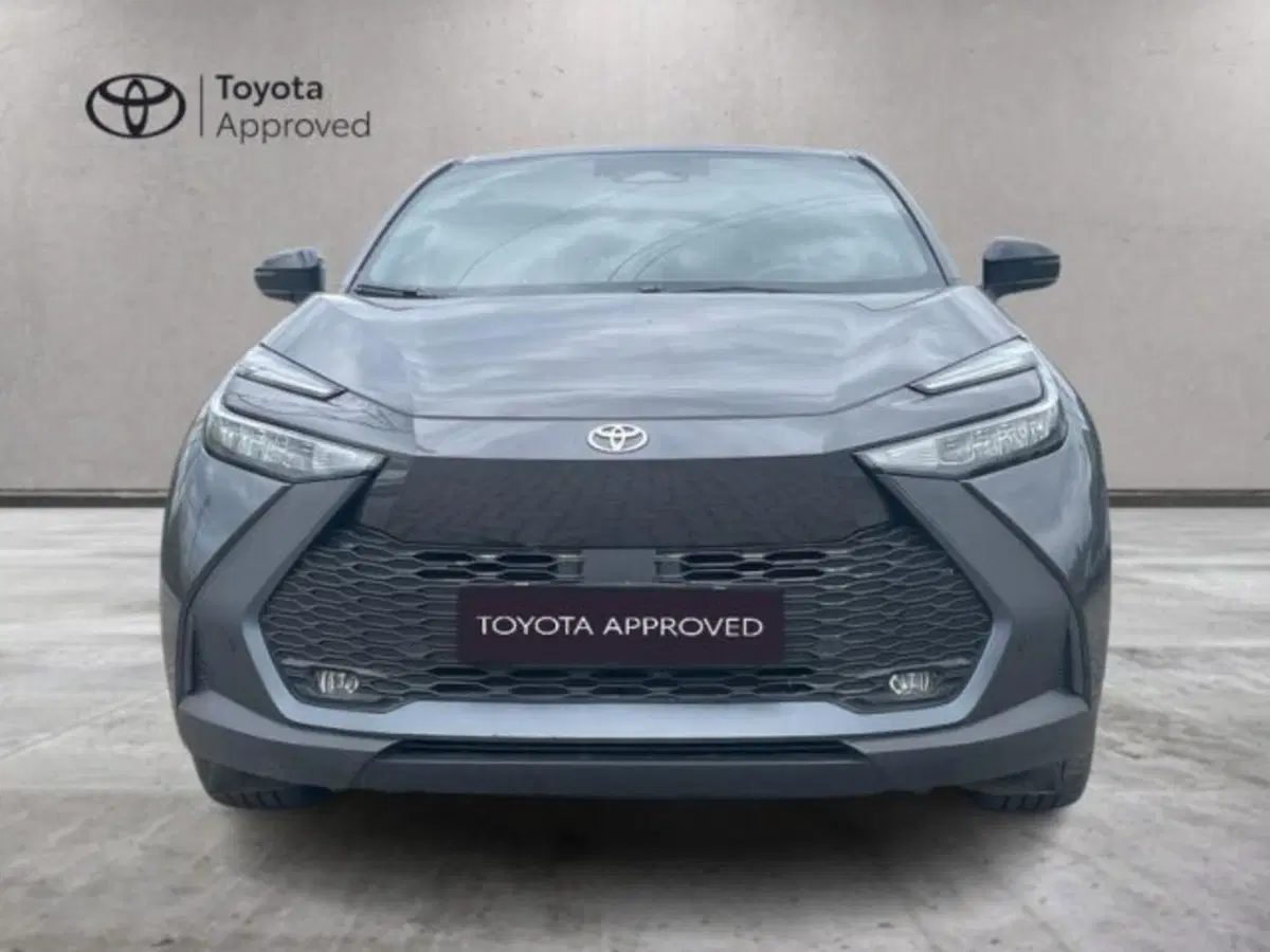 Toyota Toyota C-HR usata a Vercelli (13)