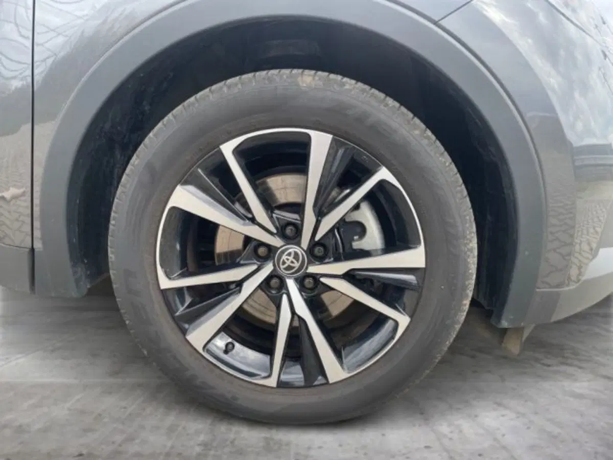 Toyota Toyota C-HR usata a Vercelli (14)