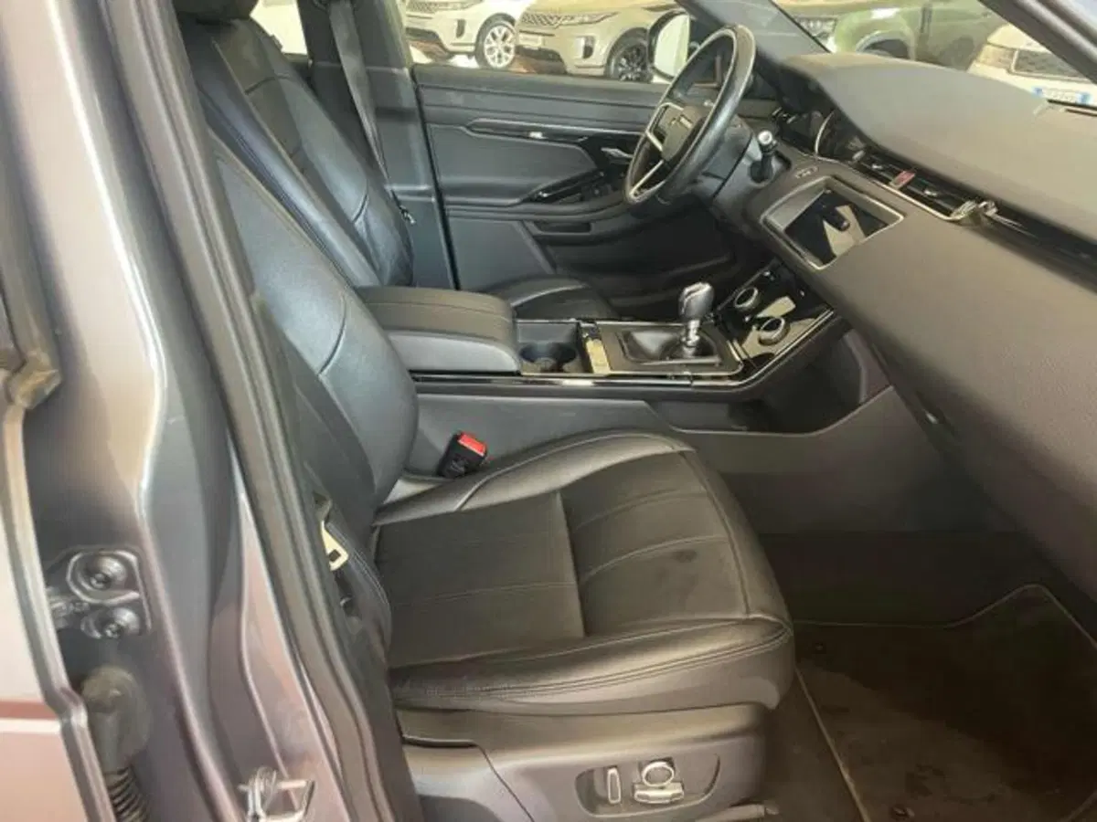 Land Rover Range Rover Evoque usata a Lucca (5)