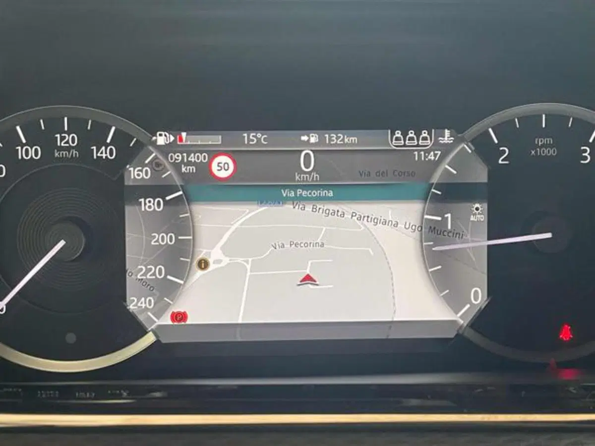 Land Rover Range Rover Evoque usata a Lucca (9)