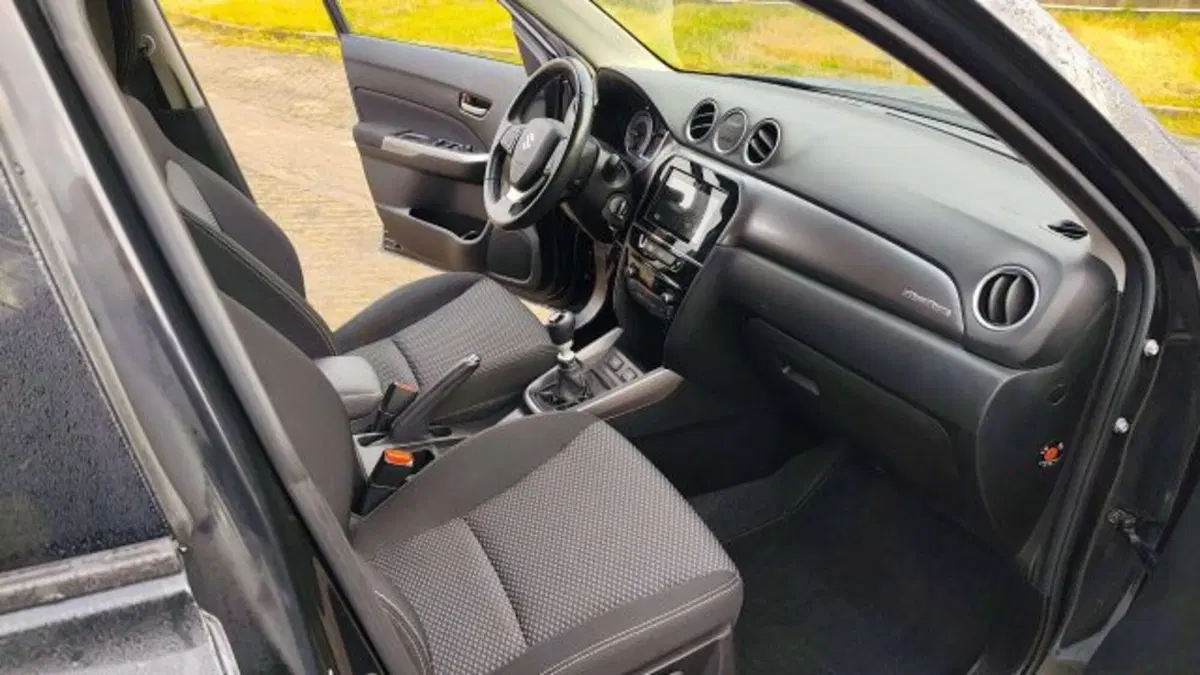 Suzuki Vitara usata a Como (15)