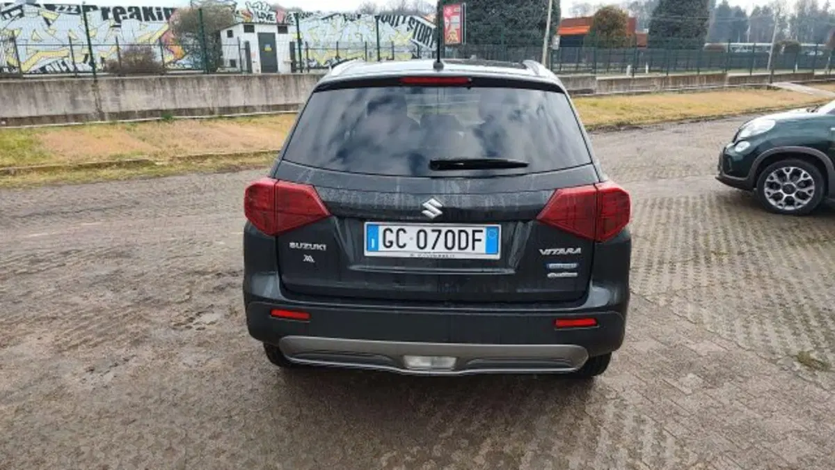 Suzuki Vitara usata a Como (4)