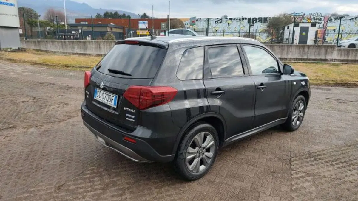 Suzuki Vitara usata a Como (5)