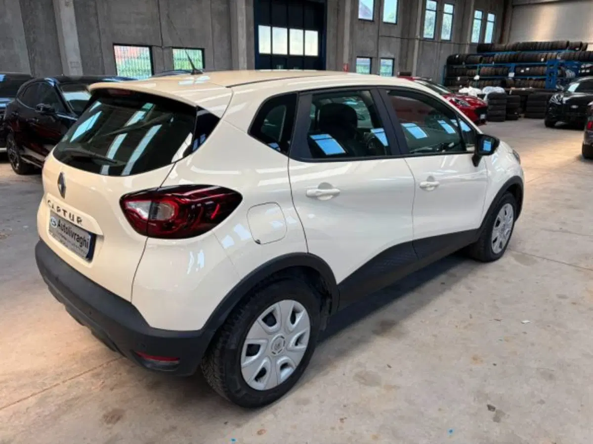 Renault Captur usata a Lodi (4)